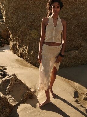 H&M Embroidered Cotton Beach Skirt (Light beige) Sz M